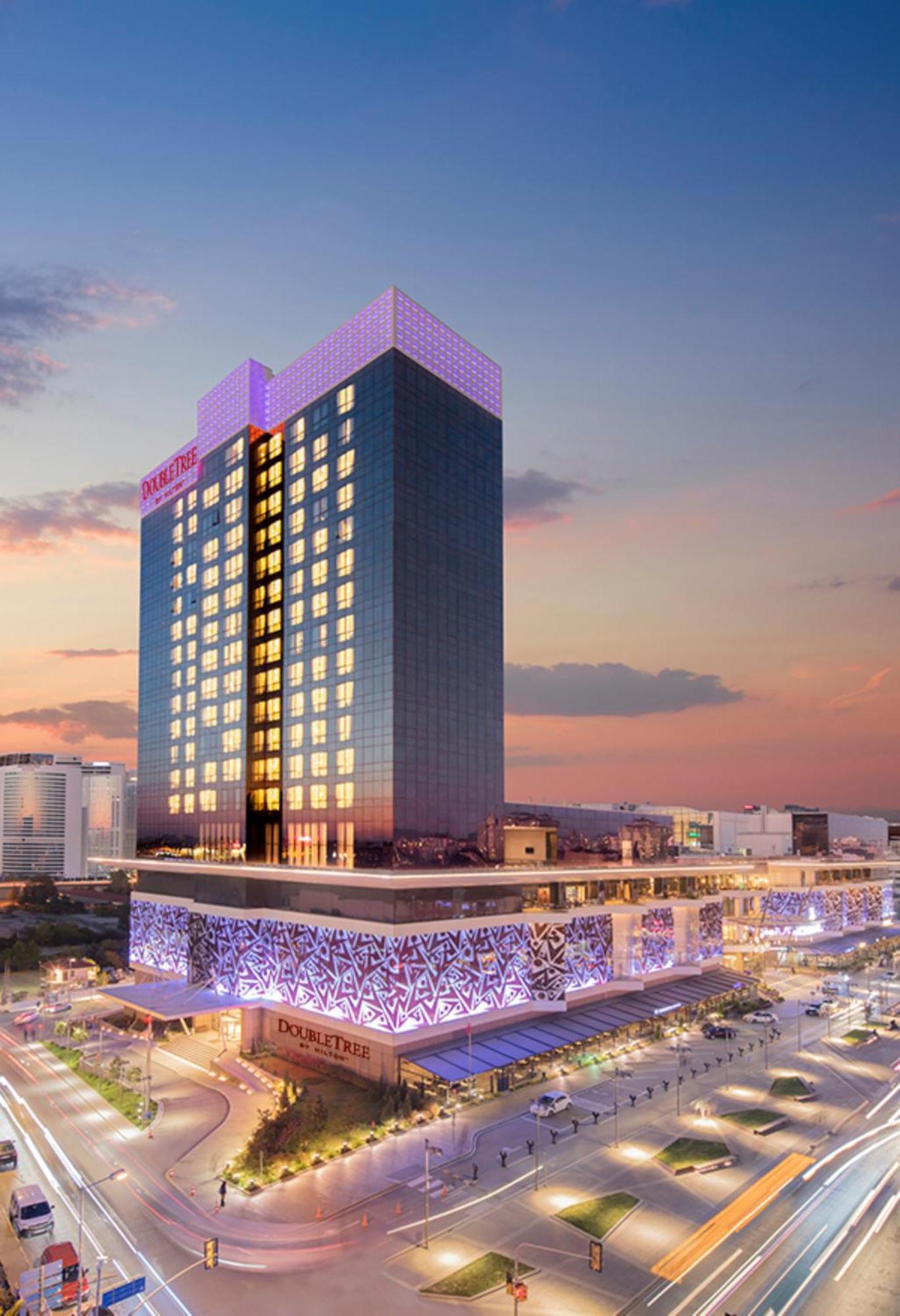 Готель Doubletree By Hilton Istanbul Umraniye Екстер'єр фото Hilton Tel Aviv