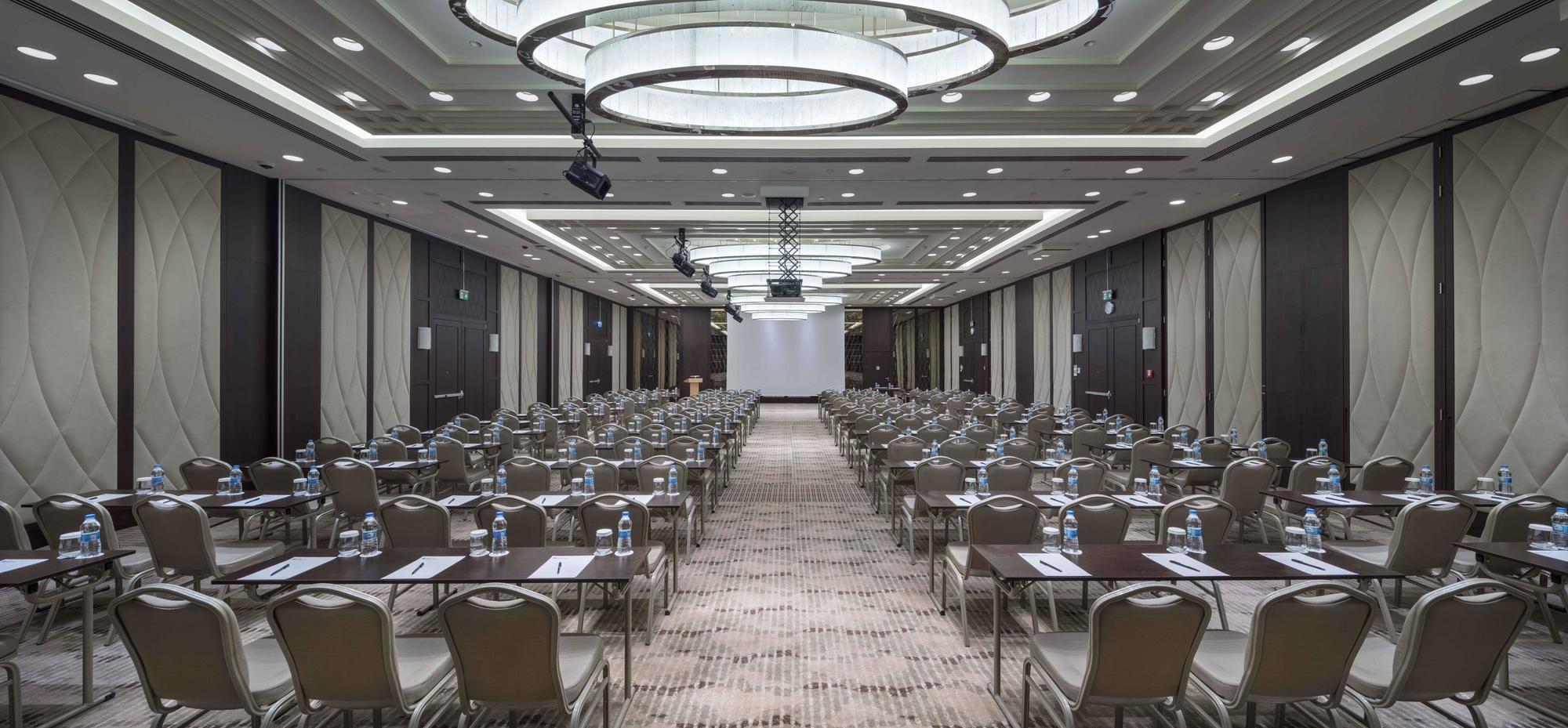 Готель Doubletree By Hilton Istanbul Umraniye Екстер'єр фото Meeting room